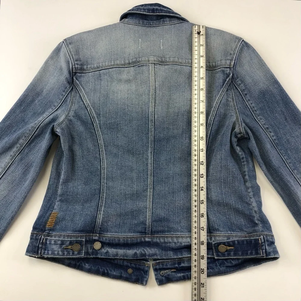 Paige Vermont medium wash denim jean jacket Medium lightly distressed - Picture 13 of 14